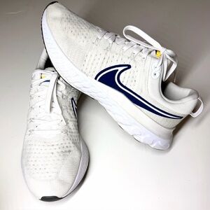 Nike White and Blue Athletic Shoes